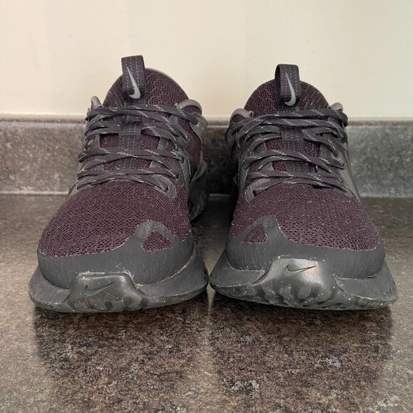 Nike Legend React 2 'Dark Grey' - Size 8.5 - Picture 4 of 9